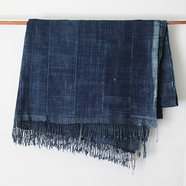 Unknown Softened Indigo Throw Unknown Softened Indigo Throw