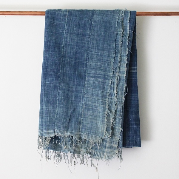 Unknown Softened Indigo Throw Unknown Softened Indigo Throw