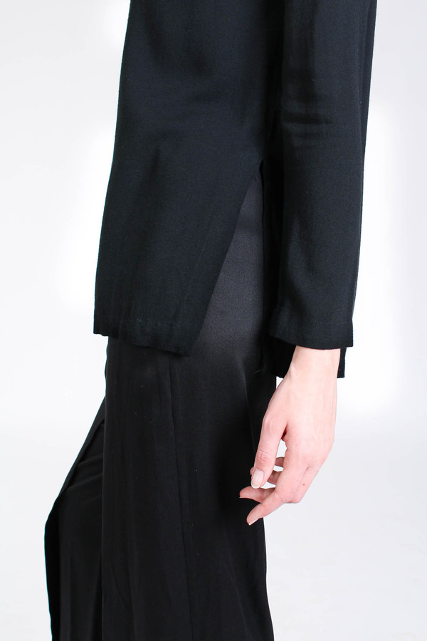 Black Crane Long slit top in black Black Crane Long slit top in black