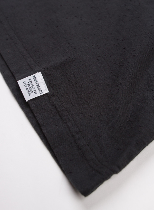 Norse Projects Niels Pocket Boucle Black Norse Projects Niels Pocket Boucle Black