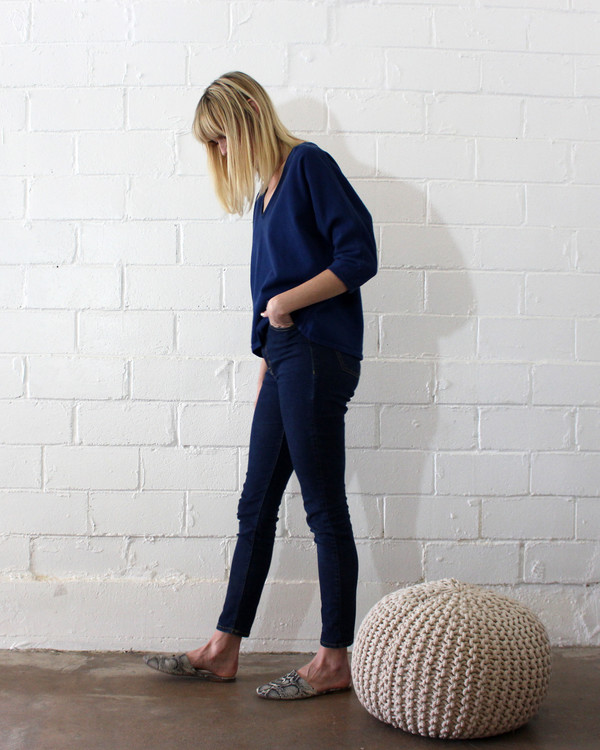 Esby SUNSET SWEATER KNIT - INDIGO Esby SUNSET SWEATER KNIT - INDIGO