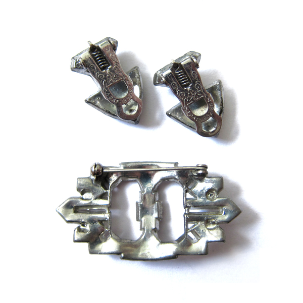 rhinestone deco brooch with clips rhinestone deco brooch with clips