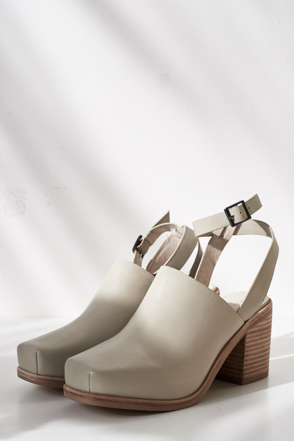 Intentionally Blank Leather Picnic Heel - Bone Intentionally Blank Leather Picnic Heel - Bone