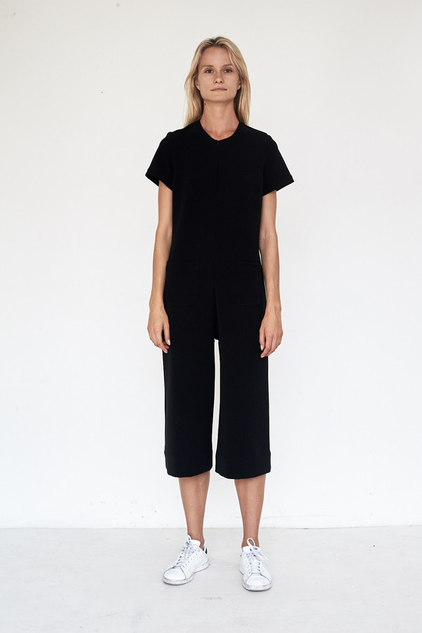 Nomia Crepe Short Sleeved Cropped Jumpsuit Nomia Crepe Short Sleeved Cropped Jumpsuit