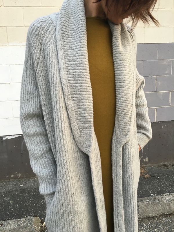 Line sweater coat Line sweater coat