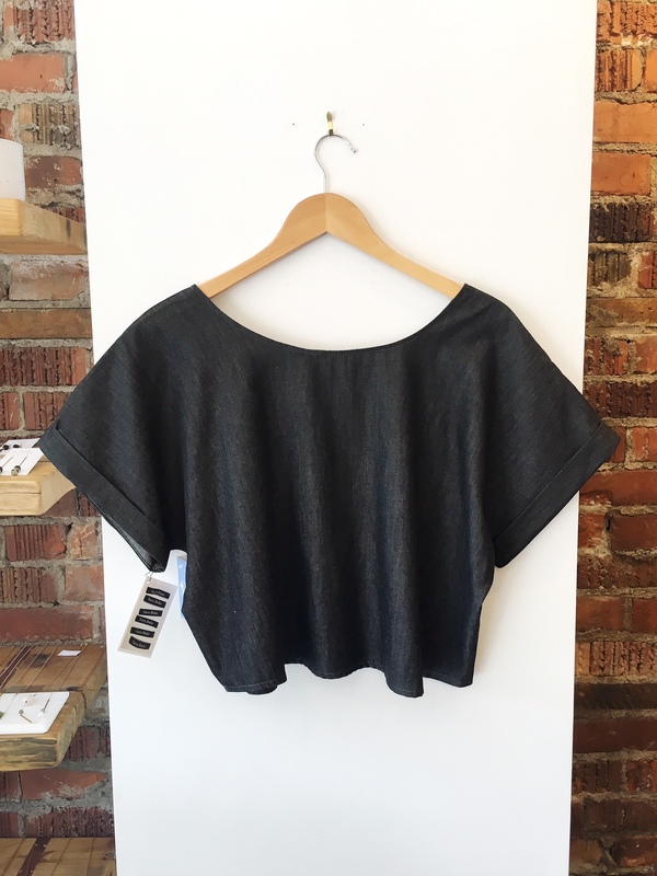 Sara Duke Your Favourite Shirt Crop Sara Duke Your Favourite Shirt Crop