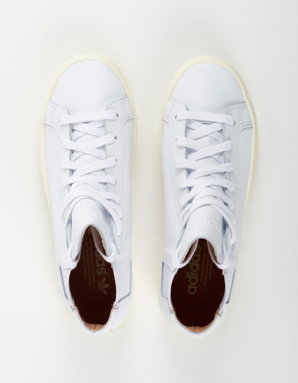 Adidas CourtVantage Slip Mid Sneaker White Adidas CourtVantage Slip Mid Sneaker White