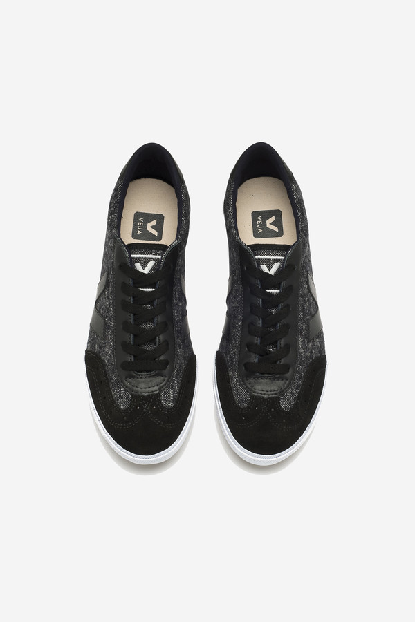 VEJA Volley Sneaker in black VEJA Volley Sneaker in black