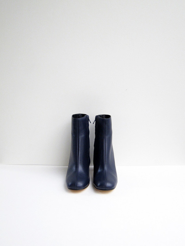 Maryam Nassir Zadeh Agnes Boot, Navy Calf Maryam Nassir Zadeh Agnes Boot, Navy Calf