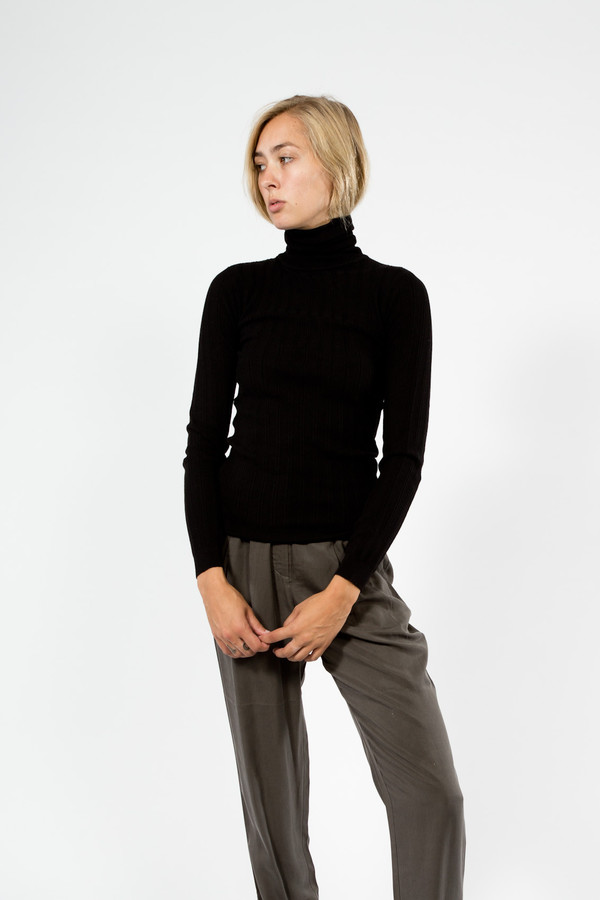 Maison Kitsune Slim Fit Pullover Maison Kitsune Slim Fit Pullover