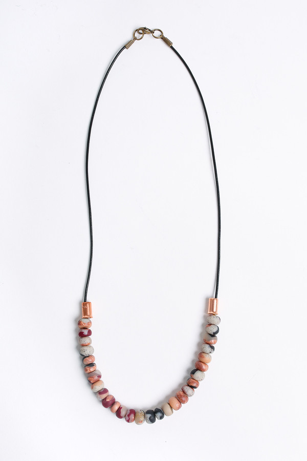 Pepper Train The Mini Necklace in bordeaux/nude swirl Pepper Train The Mini Necklace in bordeaux/nude swirl