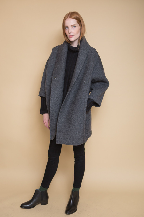 Reality Studio Xiong Coat - Anthracite Reality Studio Xiong Coat - Anthracite