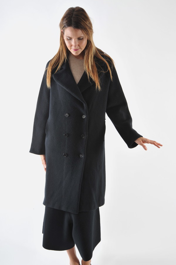 Black Cashmere Martel Coat by Oyuna Black Cashmere Martel Coat by Oyuna