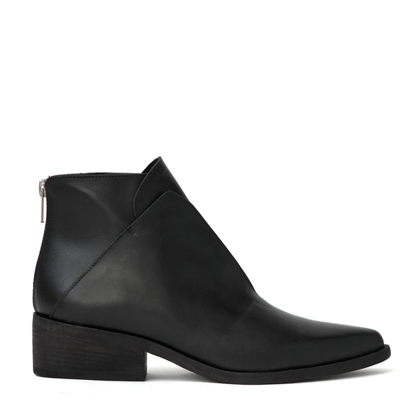 LD Tuttle The Ash - Black LD Tuttle The Ash - Black