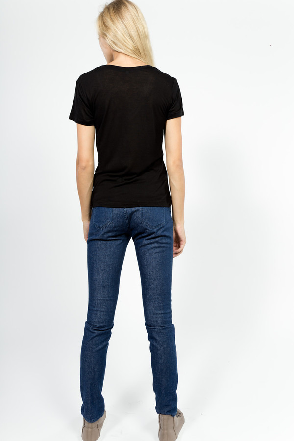 Baserange V Neck Tee Baserange V Neck Tee