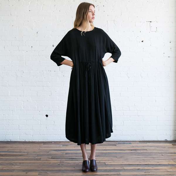 Black Crane Pleated Dress Black Crane Pleated Dress