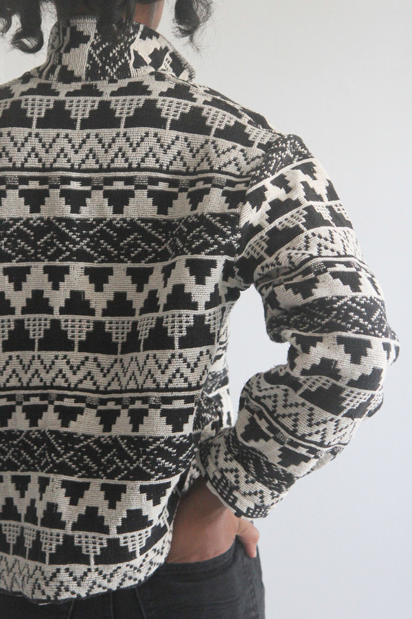 The Shudio Vintage Patterned Crop Jacket The Shudio Vintage Patterned Crop Jacket