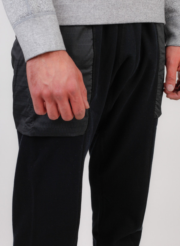 Men's Reigning Champ Sweatpant Hybrid Terry/Honeycomb Black Men's Reigning Champ Sweatpant Hybrid Terry/Honeycomb Black