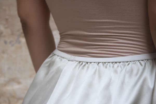 Baserange Azour Short – Light Silk Satin Baserange Azour Short – Light Silk Satin