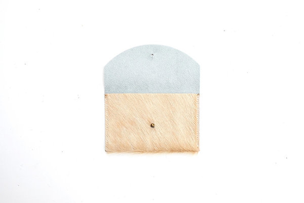 Primecut TAN COWHIDE PASSPORT CLUTCH Primecut TAN COWHIDE PASSPORT CLUTCH