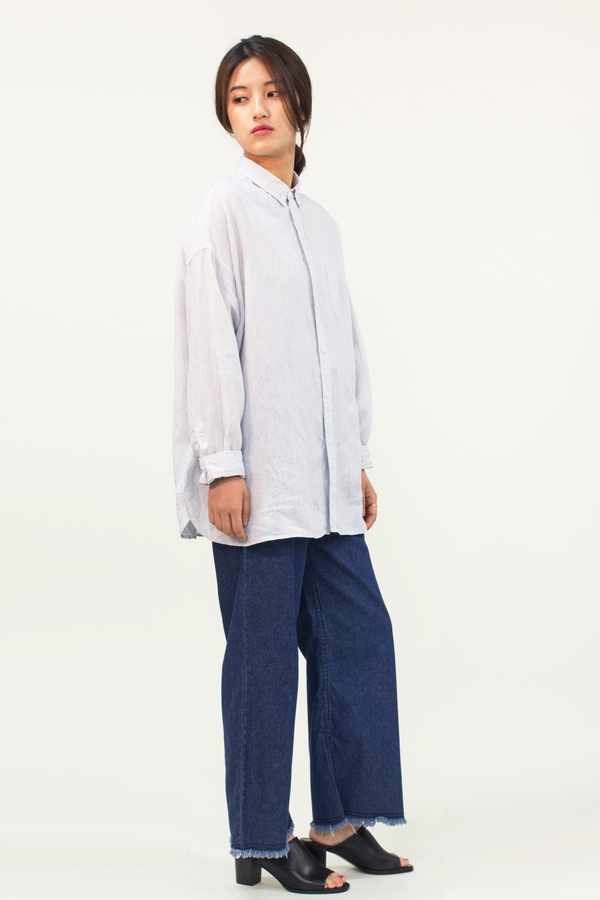Universal Tissu Linen Collar Shirt- Light Grey Universal Tissu Linen Collar Shirt- Light Grey