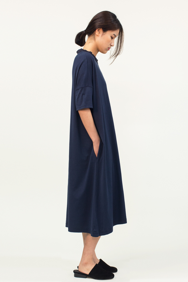 Universal Tissu Oversized Cotton Dress- Navy Universal Tissu Oversized Cotton Dress- Navy