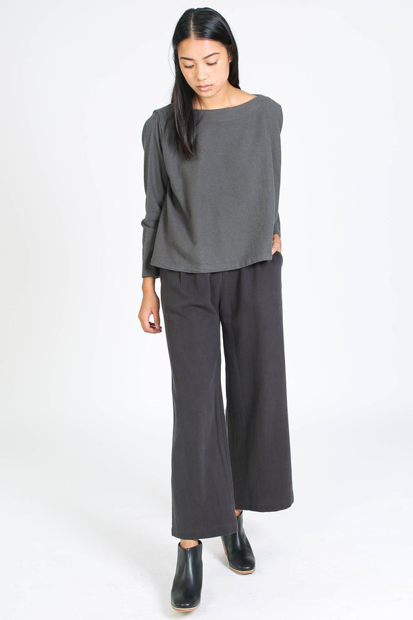 Black Crane Origami top in dark shadow Black Crane Origami top in dark shadow