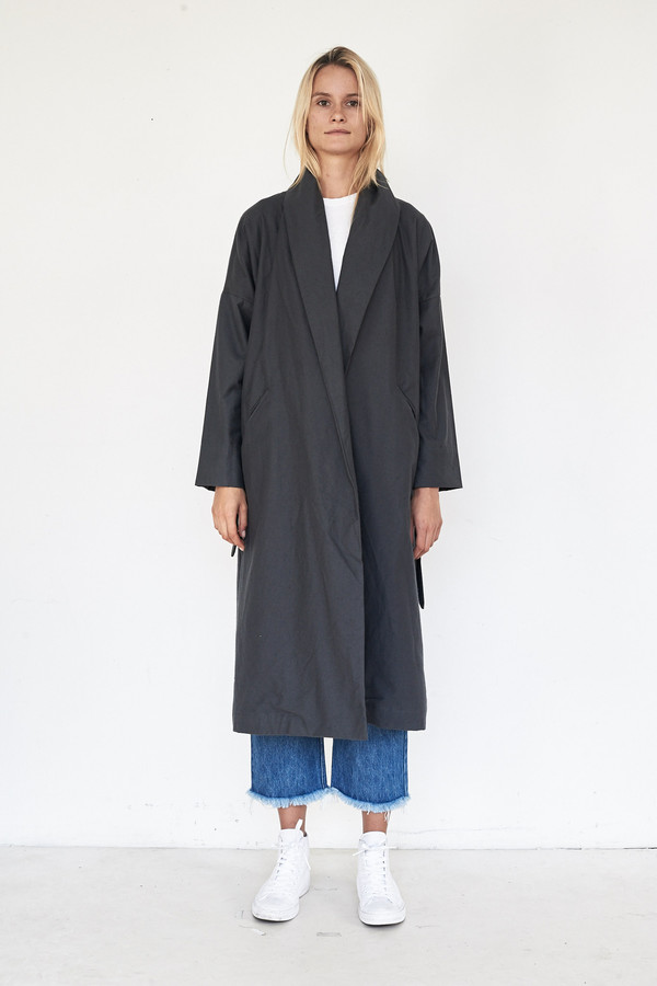 Black Crane Cotton Long Coat Black Crane Cotton Long Coat