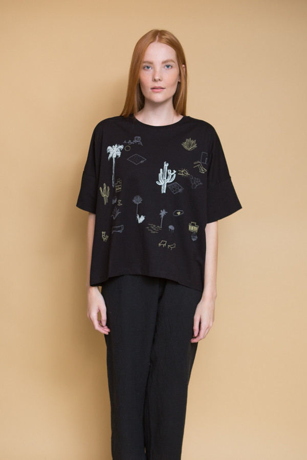Kowtow On the Road Top - Black Kowtow On the Road Top - Black