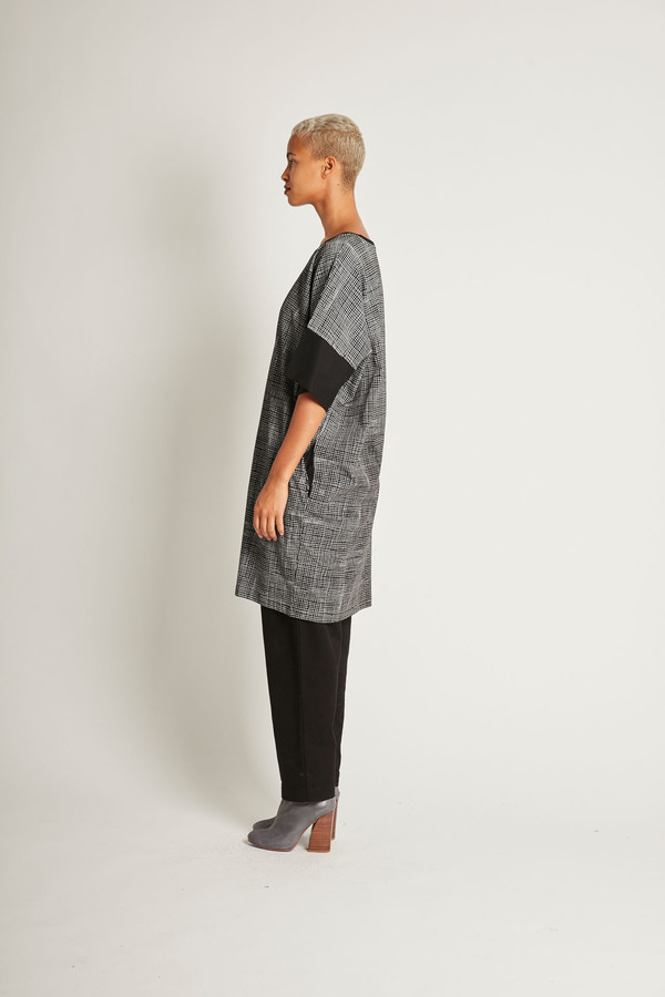 Kowtow Gridlines Dress in Gridlines on Black Kowtow Gridlines Dress in Gridlines on Black