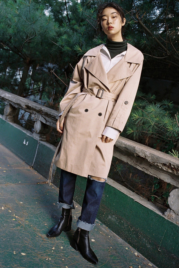 AMONG SEOUL Oversized Trench Coat- Black AMONG SEOUL Oversized Trench Coat- Black