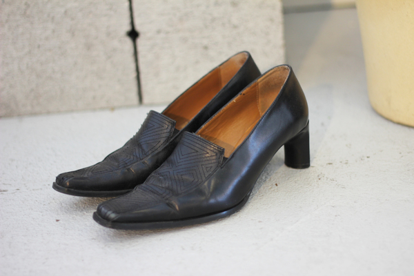 Hey Jude Vintage Leather Aztec Pumps Hey Jude Vintage Leather Aztec Pumps