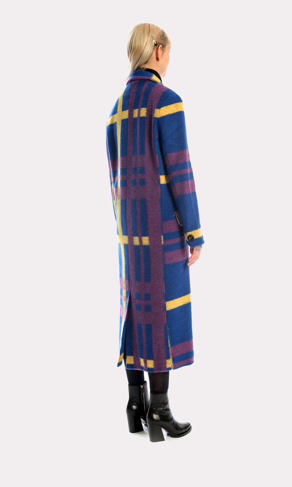 Kurt Lyle Veronique Double Breasted Coat in Oslo Plaid Kurt Lyle Veronique Double Breasted Coat in Oslo Plaid