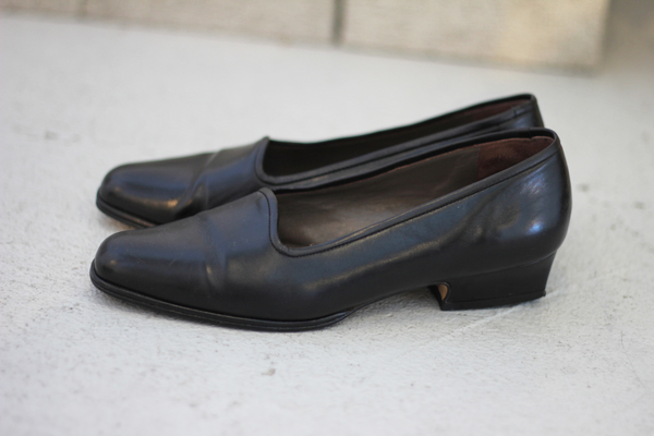 Hey Jude Vintage Italian Leather Flat Hey Jude Vintage Italian Leather Flat