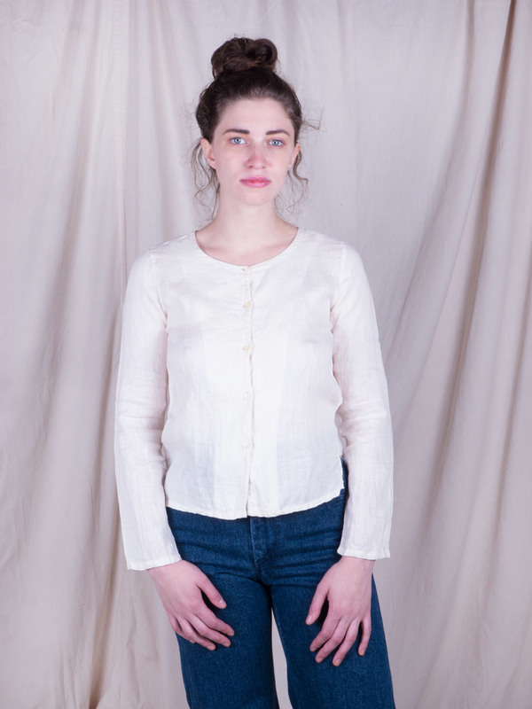 Woods Vintage Linen Buttondown Top Woods Vintage Linen Buttondown Top
