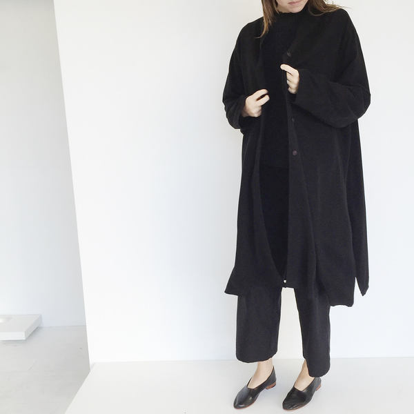 Johan Vintage Black Oversized Duster Johan Vintage Black Oversized Duster
