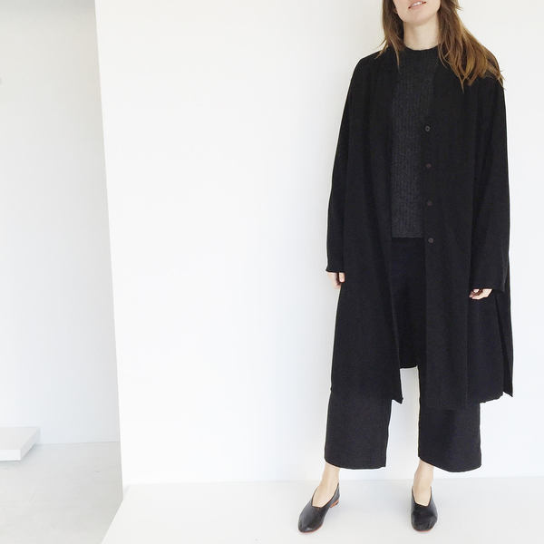 Johan Vintage Black Oversized Duster Johan Vintage Black Oversized Duster