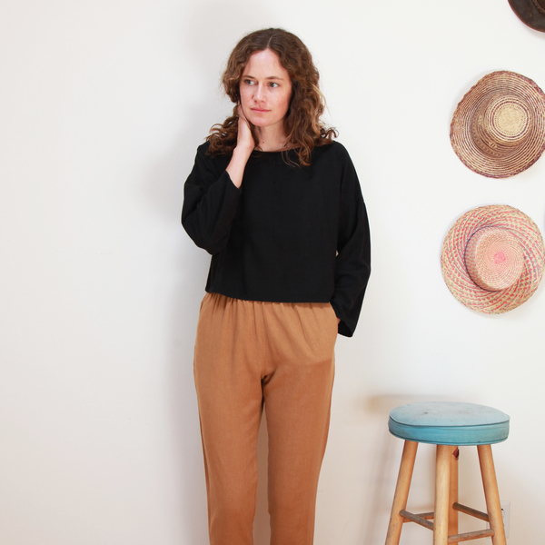 Me & Arrow Drop Shoulder Pullover Black Me & Arrow Drop Shoulder Pullover Black