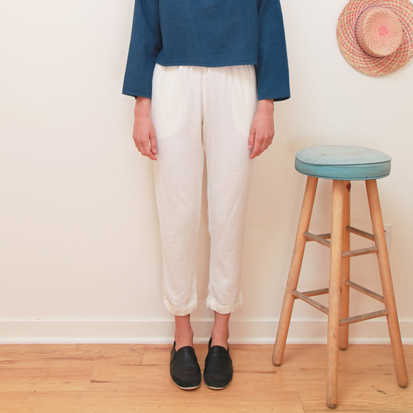 Me & Arrow Cuff Pants Off White Me & Arrow Cuff Pants Off White