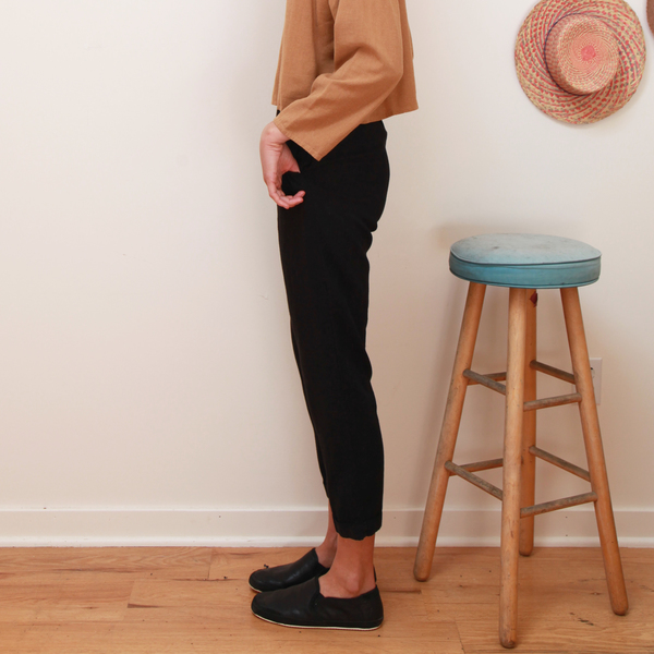 Me & Arrow Cuff Pants Black Me & Arrow Cuff Pants Black
