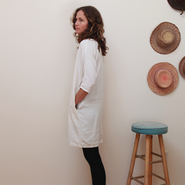 Me & Arrow Dolman 3/4 Sleeve Dress Off White Me & Arrow Dolman 3/4 Sleeve Dress Off White