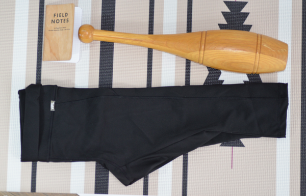 VPL X-Curvate Capri: All Black VPL X-Curvate Capri: All Black