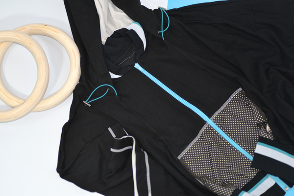 VPL Zip Hood Throw: Black x Turquoise VPL Zip Hood Throw: Black x Turquoise