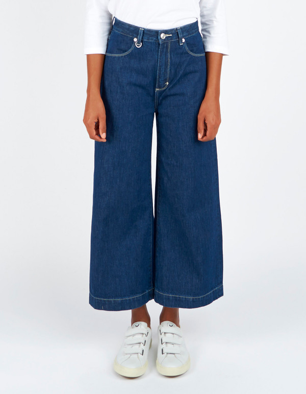 Neuw Paris Crop Primary Neuw Paris Crop Primary
