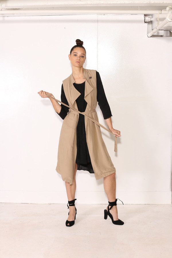 Intentionally Blank YARROW TRENCH Khaki Intentionally Blank YARROW TRENCH Khaki