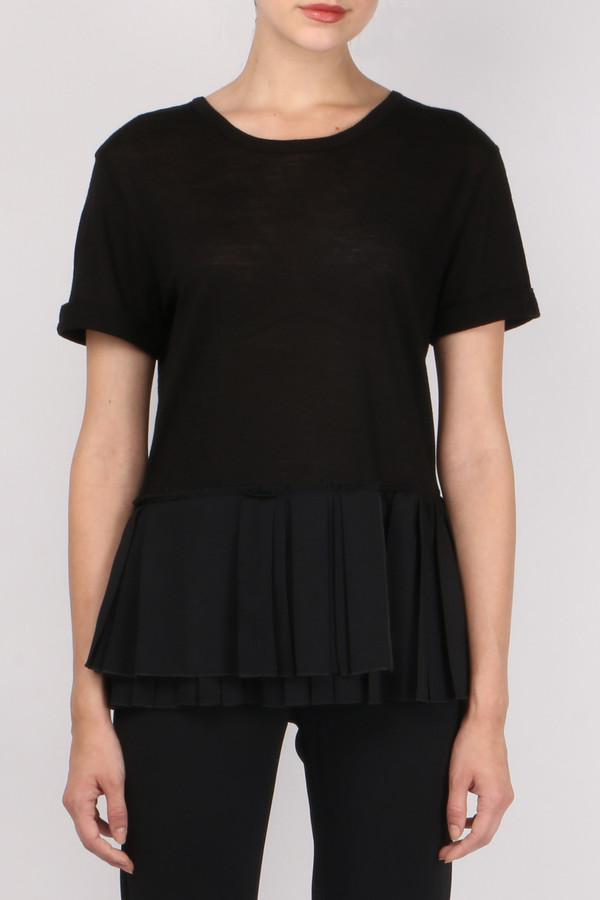 Pomandere Pleated V Back Top Pomandere Pleated V Back Top