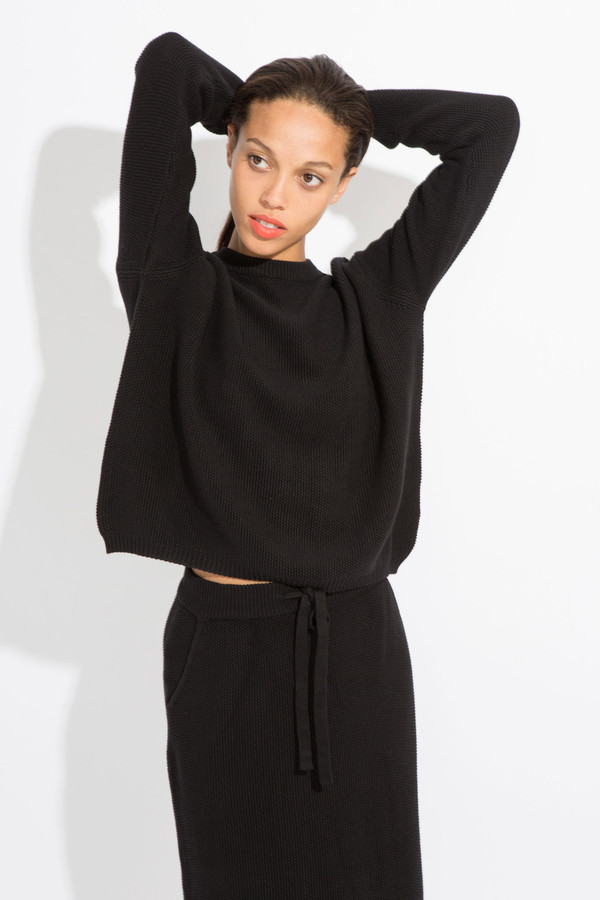Kowtow Scenic Crew - Black Kowtow Scenic Crew - Black