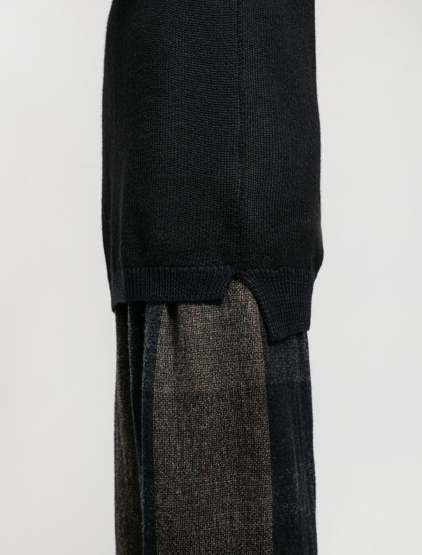 Stephan Schneider Womens Trousers Interior Dark Plaid Stephan Schneider Womens Trousers Interior Dark Plaid