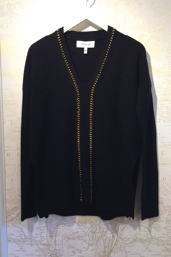 Derek Lam 10 Crosby V-Neck Sweater with Chain Detail Derek Lam 10 Crosby V-Neck Sweater with Chain Detail