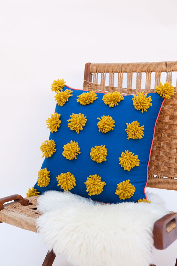 Lykke Wullf x Farron: Blue Pom Pom Pillow Lykke Wullf x Farron: Blue Pom Pom Pillow